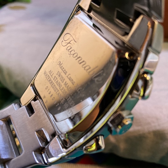 Beautiful Chronograph Faconnable Mezza Luna XL in Stainless Steel - Picture 5 of 7